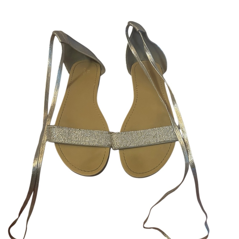 🏁DB Studios Elegant Silver tie up leg Women's Sandals Sz 11